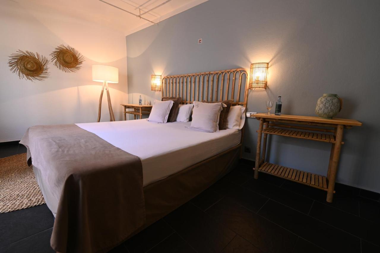 Stadthotel Santanyi Ngoại thất bức ảnh
